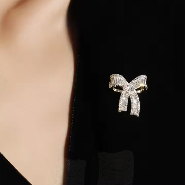 Brošňa s mašlou Sagrenda