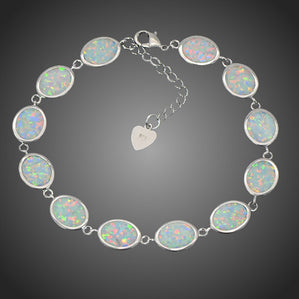 náramok s bielym opálom