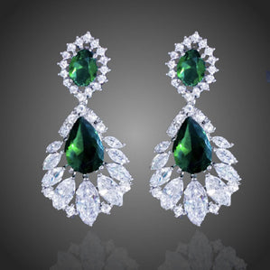 náušnice spoločenské so zelenými zirkónmi