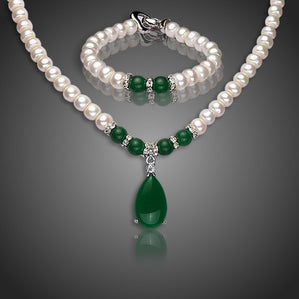 Natural Perly Elisabetta