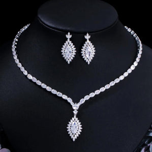 luxusný spoločenský a svadobný set bižutérie kvapky