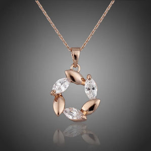 Náhrdelník kruh so zirkónmi Zenitta