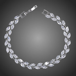 náramok luxusnej bižutérie s lískami